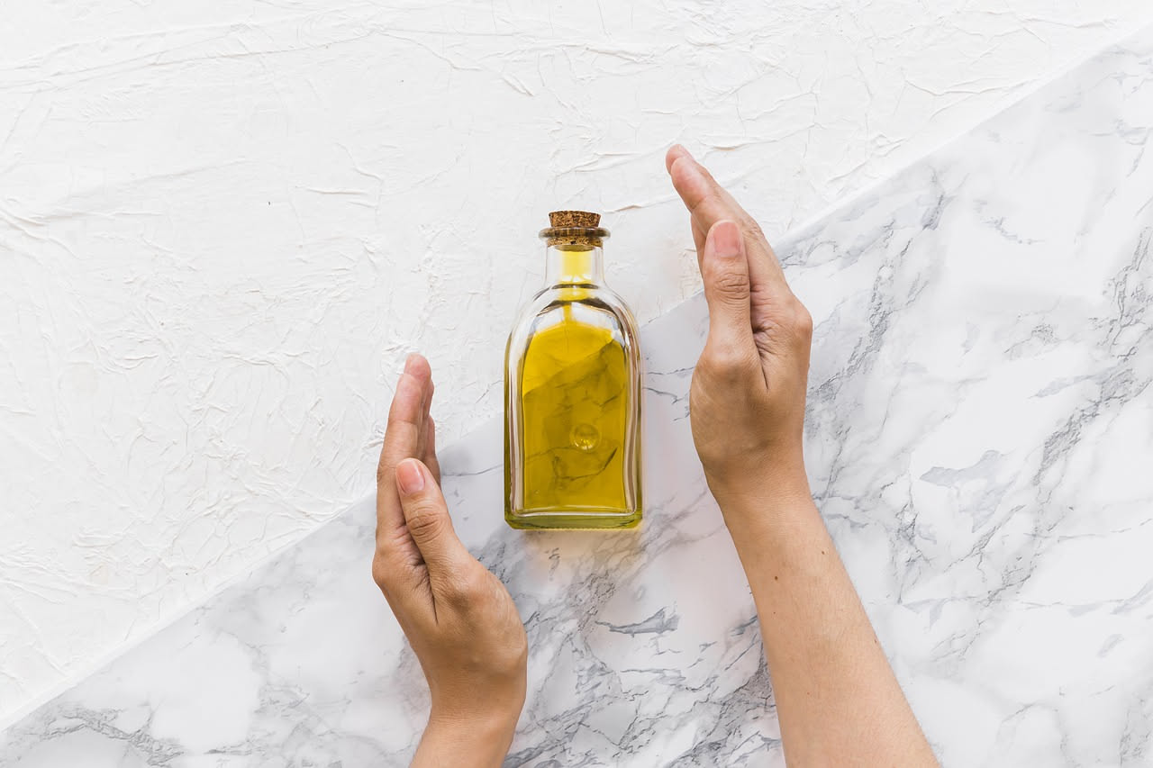 Pannello sensoriale olio extravergine: come leggerlo davvero