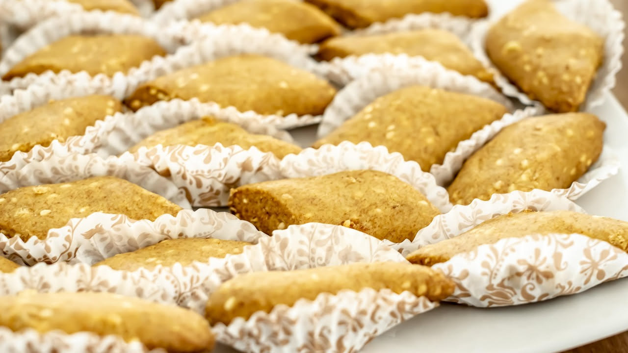 Biscottini di Reggio: croccanti e fragranti, donano energia duratura senza appesantire