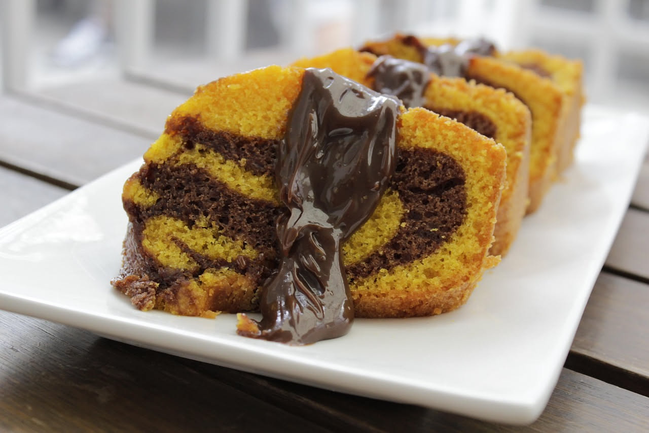 Cake al burro bolognese