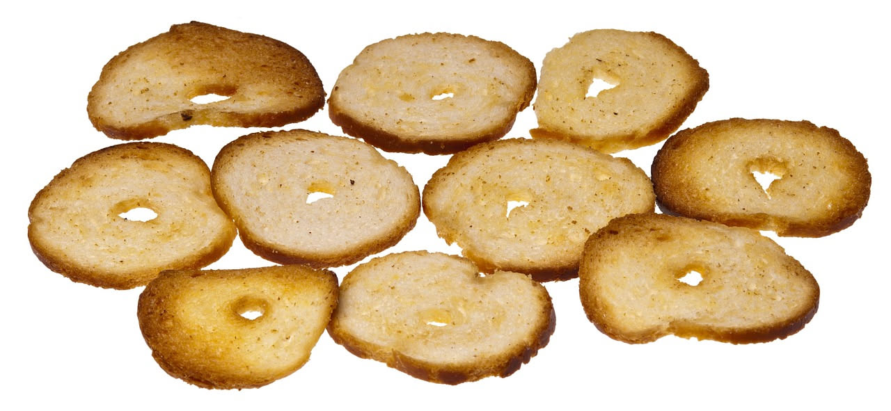 Crostini di briciola: croccantezza che nutre senza appesantire il palato
