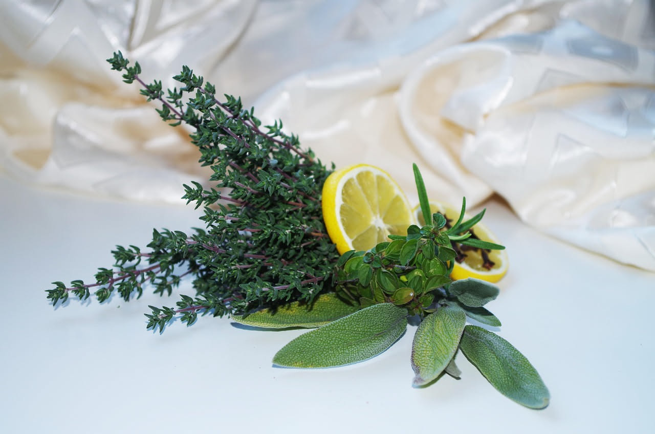 Liquore alle erbe di San Grato