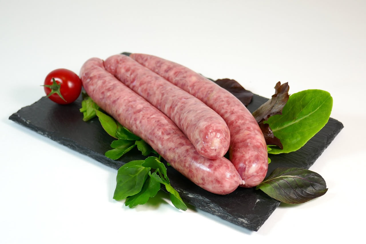 Luganega mantovana: salsiccia succosa dal brodo profondo che nutre con leggerezza