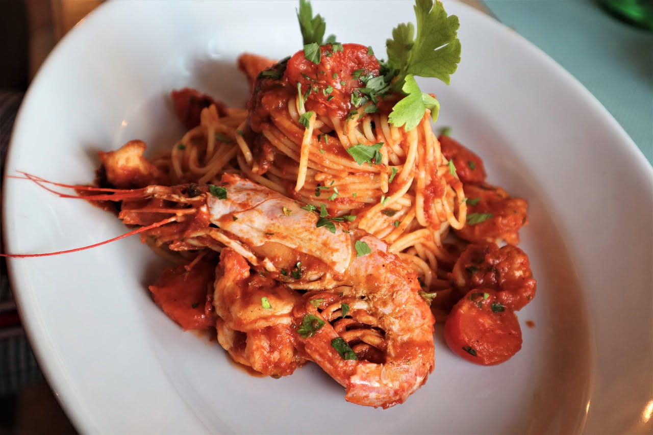 Spaghetti al sugo di pesce